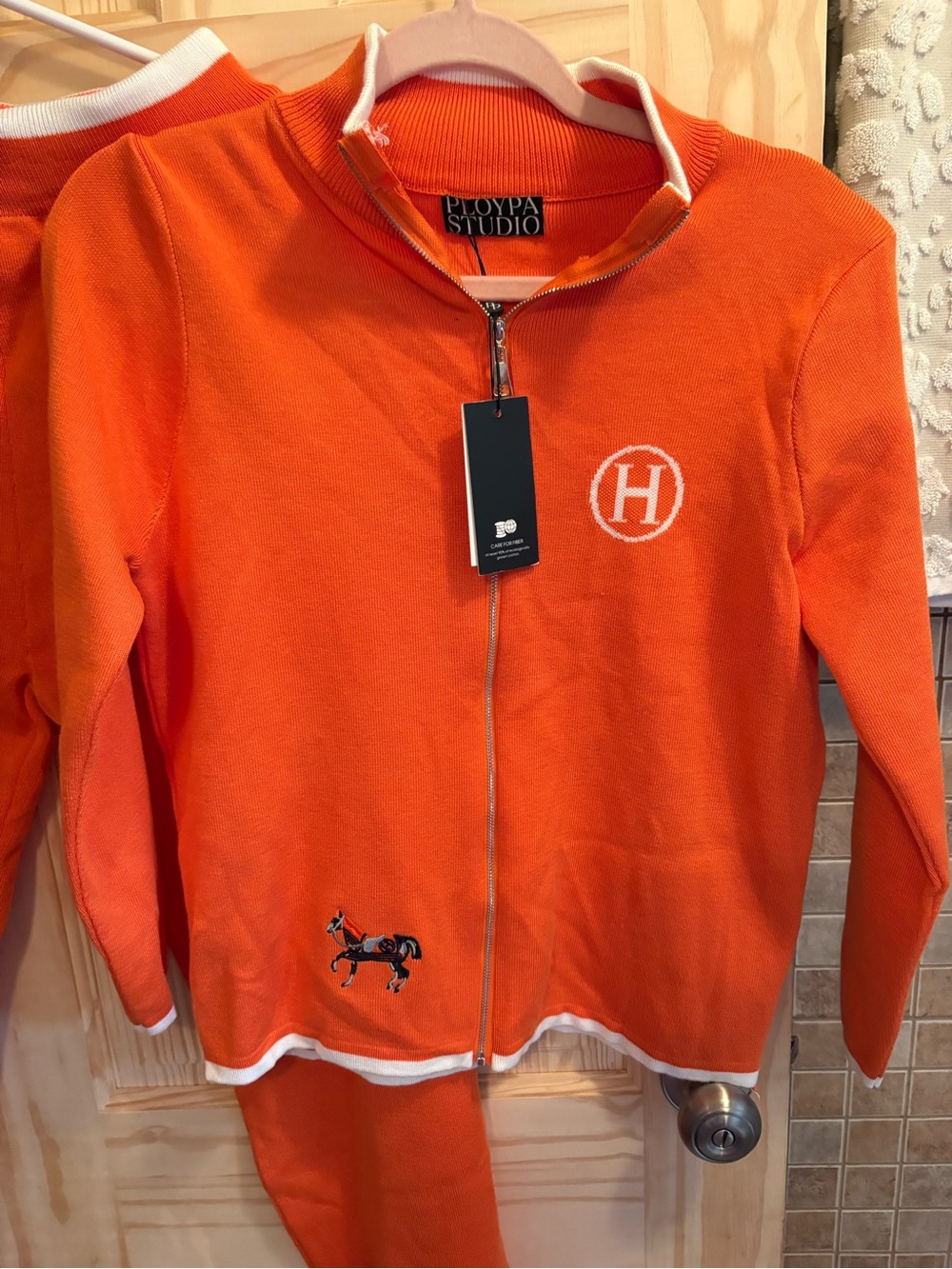 FASHION 2 PC Orange Knit  Zip-Up Top with White Trim and matching pants - Picture 4 of 10